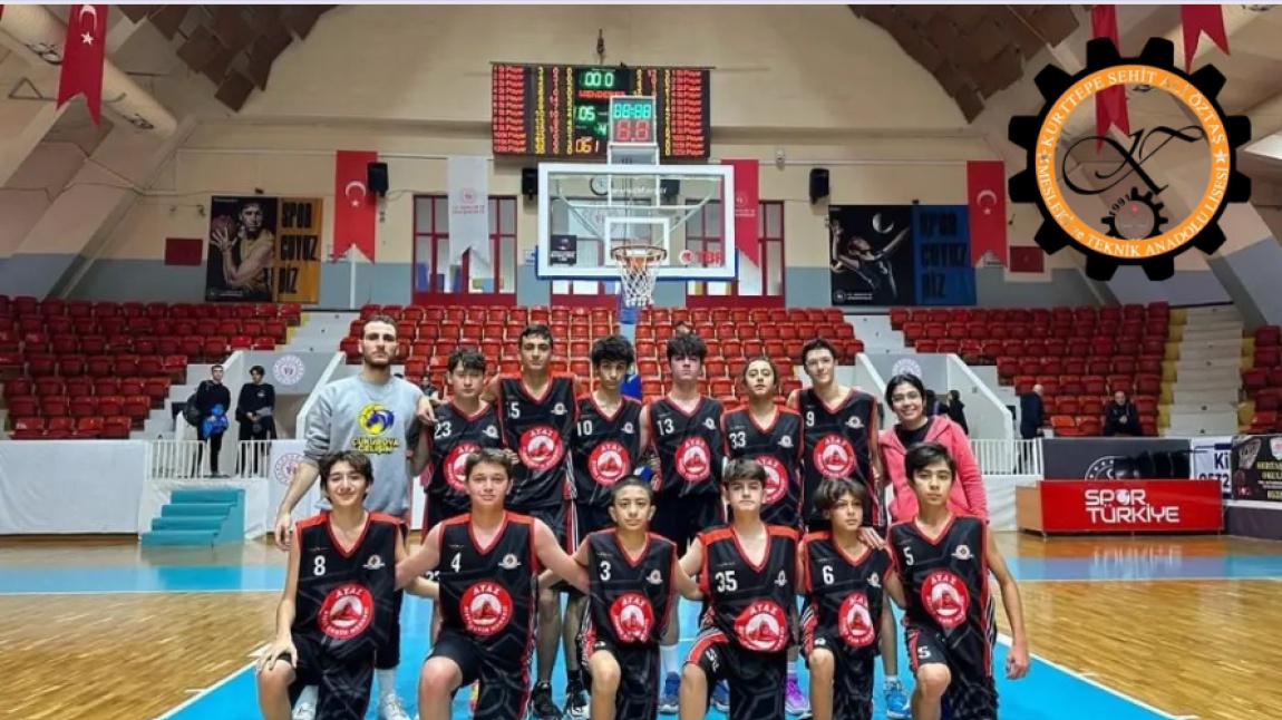 Okulumuz Kurttepe Şehit Ali Öztaş MTAL Spor Kulübü U-14 ve U-18 Basketbol takımları yollarına doludizgin devam ediyorlar.